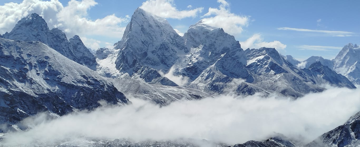Gokyo Valley Trek